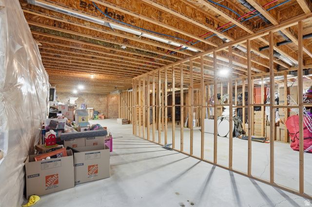 3317 W TUCANNON CV, Bluffdale, UT 84065