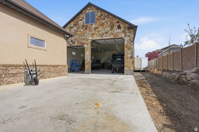 3317 W TUCANNON CV, Bluffdale, UT 84065