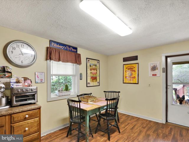 1443 SHUMAKER RD, Manheim, PA 17545