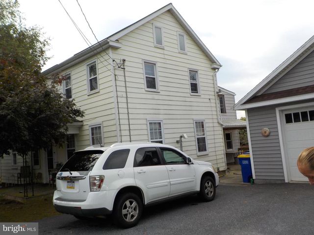1443 SHUMAKER RD, Manheim, PA 17545
