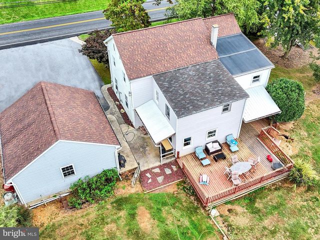 1443 SHUMAKER RD, Manheim, PA 17545