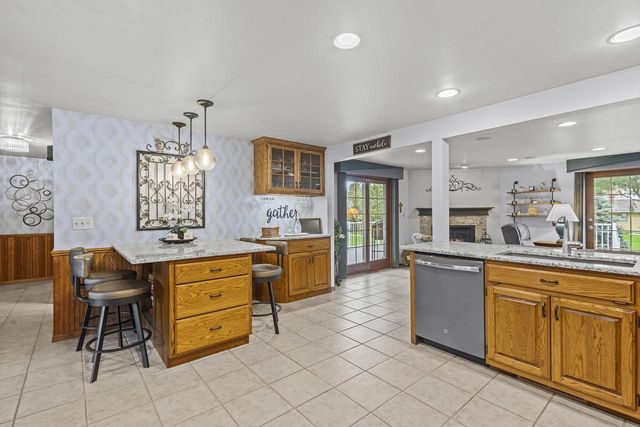 1698 NANCY AVENUE, Green Bay, WI 54303