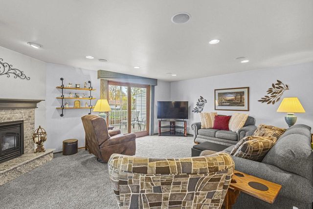 1698 NANCY AVENUE, Green Bay, WI 54303