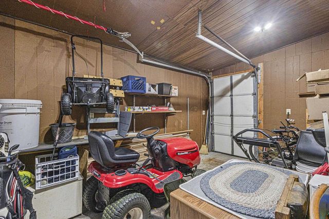 1698 NANCY AVENUE, Green Bay, WI 54303