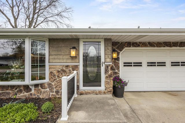 1698 NANCY AVENUE, Green Bay, WI 54303
