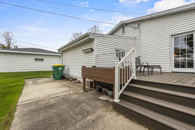 1698 NANCY AVENUE, Green Bay, WI 54303