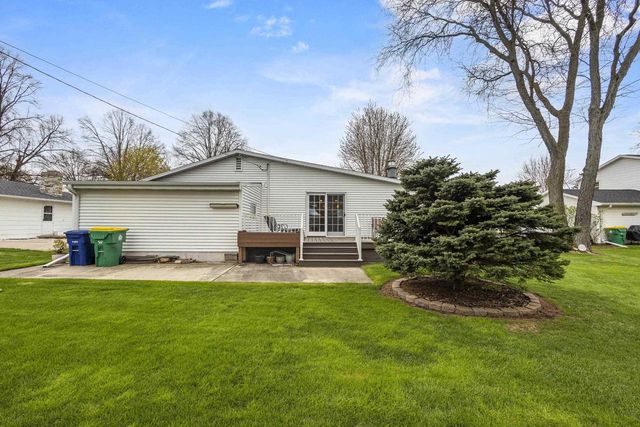 1698 NANCY AVENUE, Green Bay, WI 54303