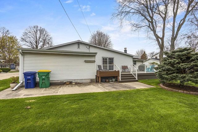1698 NANCY AVENUE, Green Bay, WI 54303