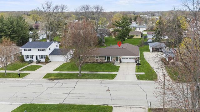 1698 NANCY AVENUE, Green Bay, WI 54303