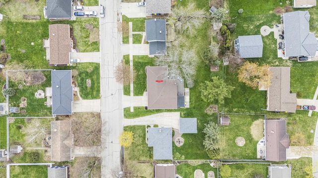 1698 NANCY AVENUE, Green Bay, WI 54303