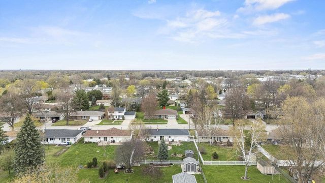 1698 NANCY AVENUE, Green Bay, WI 54303