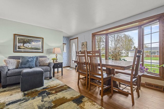 1698 NANCY AVENUE, Green Bay, WI 54303