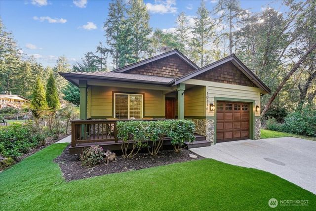 10315 Riviera Drive, Anderson Island, WA 98303