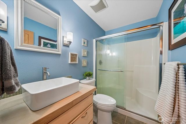 10315 Riviera Drive, Anderson Island, WA 98303