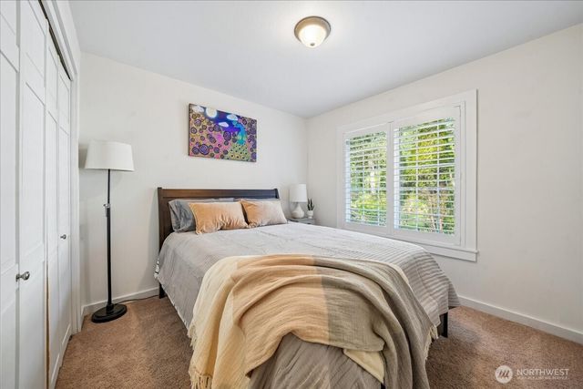 10315 Riviera Drive, Anderson Island, WA 98303