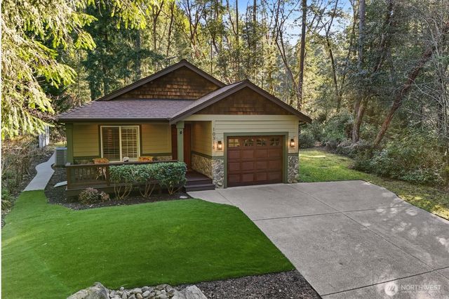 10315 Riviera Drive, Anderson Island, WA 98303