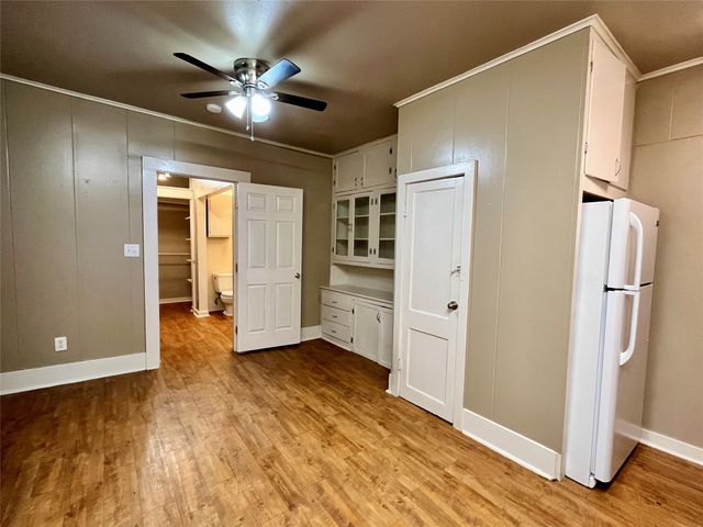 1002 Gregg Street CB, Denton, TX 76201