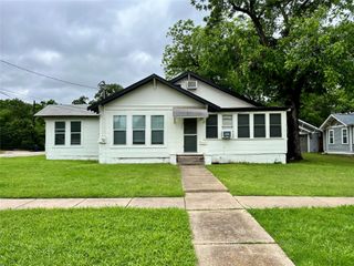 1002 Gregg Street CB, Denton, TX 76201
