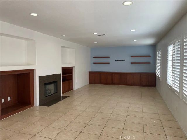 15058 Zircon, Victorville, CA 92394
