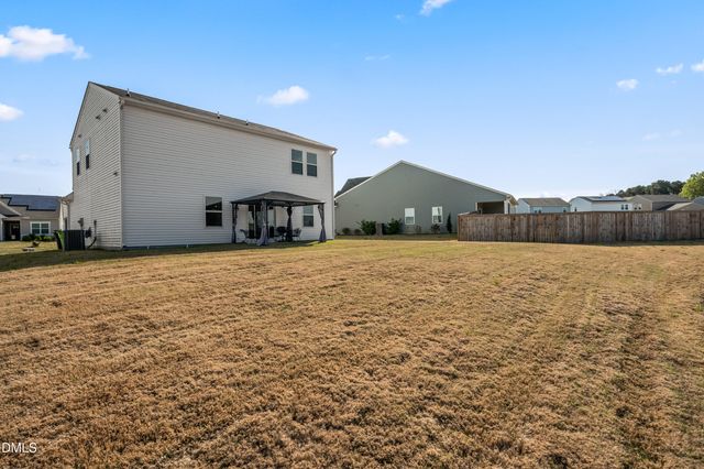 113 Quincy Meadow Avenue, Zebulon, NC 27597