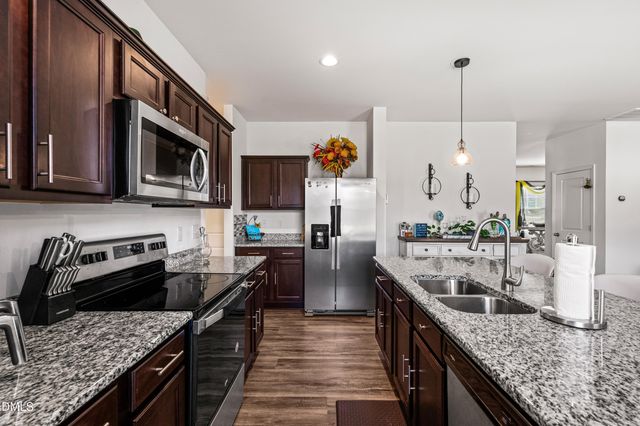 113 Quincy Meadow Avenue, Zebulon, NC 27597