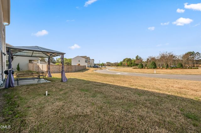 113 Quincy Meadow Avenue, Zebulon, NC 27597