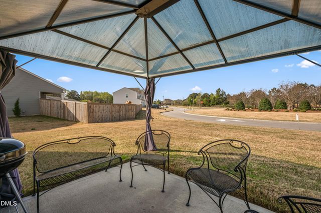 113 Quincy Meadow Avenue, Zebulon, NC 27597