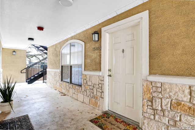 7323 Snowden Rd Apt 3108, San Antonio, TX 78240