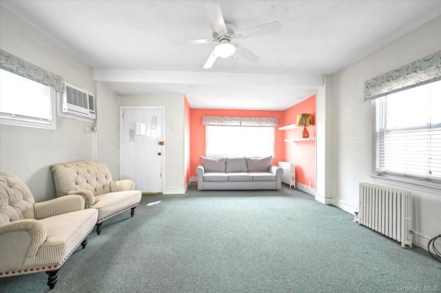 32-17 Murray Street, Flushing, NY 11354