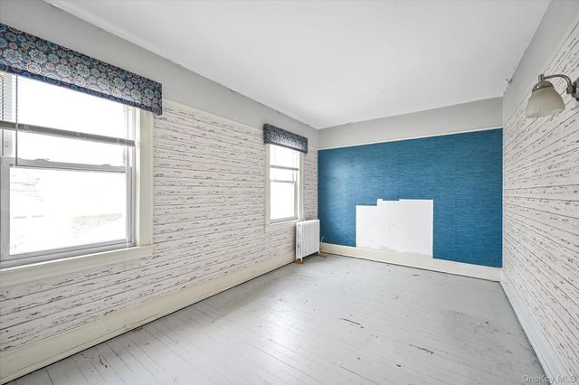 32-17 Murray Street, Flushing, NY 11354