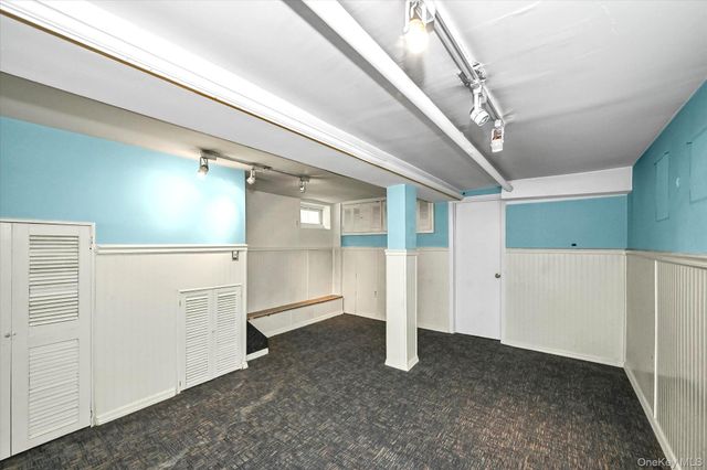 32-17 Murray Street, Flushing, NY 11354