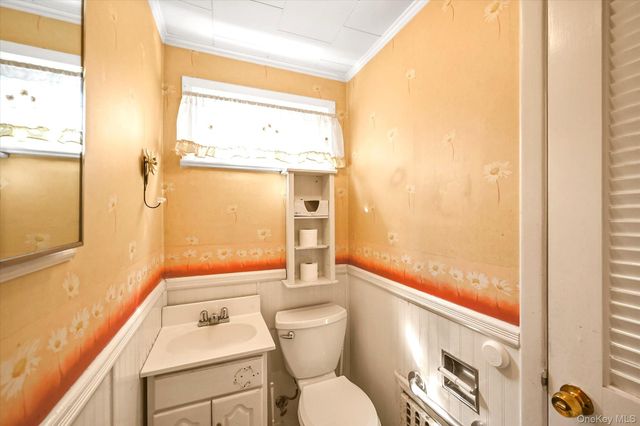 32-17 Murray Street, Flushing, NY 11354