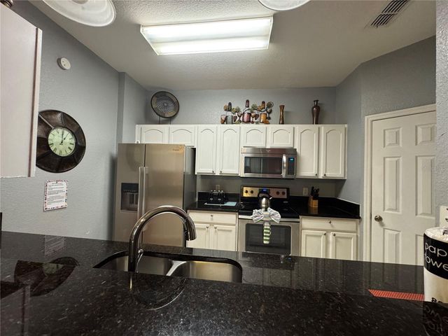 7664 COMROW STREET 204, Kissimmee, FL 34747