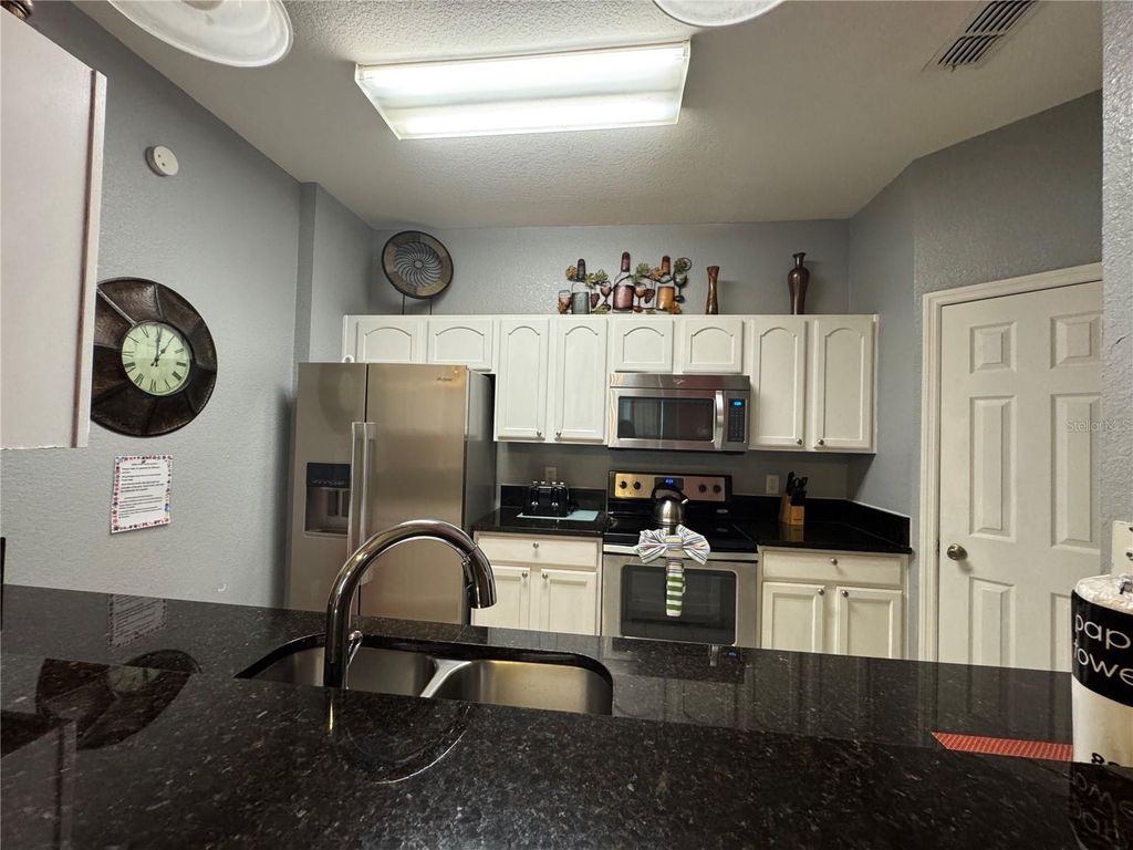 Image 3 of property listing at 7664 COMROW STREET 204, Kissimmee, FL 34747