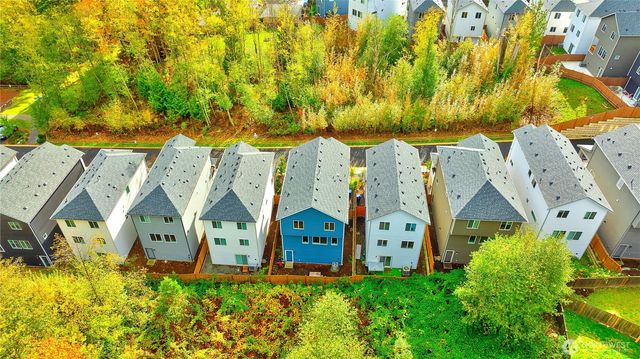 317 207th Street SE, Bothell, WA 98012