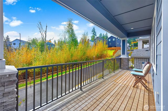 317 207th Street SE, Bothell, WA 98012