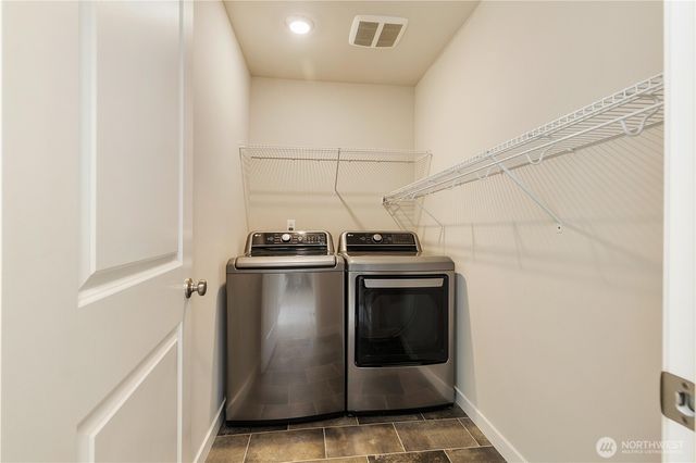 317 207th Street SE, Bothell, WA 98012