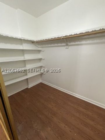 2061 NW 47th Ter 306, Lauderhill, FL 33313
