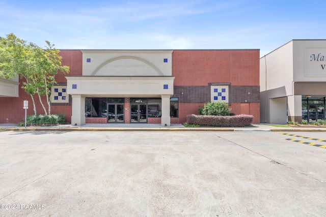 3814 Ambassador Caffery Parkway A, Lafayette, LA 70503