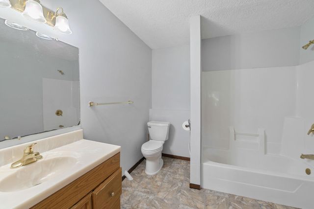 2307 121st Circle NW, Coon Rapids, MN 55448