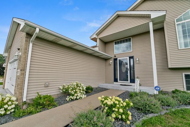 2307 121st Circle NW, Coon Rapids, MN 55448