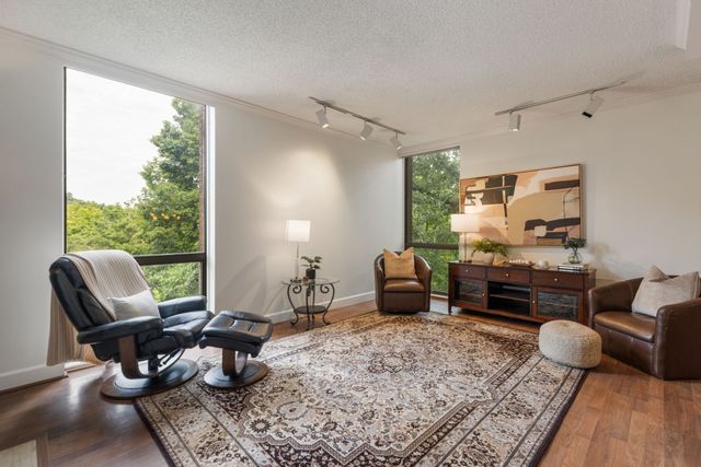 135 Harpeth Trace Smt, Nashville, TN 37221