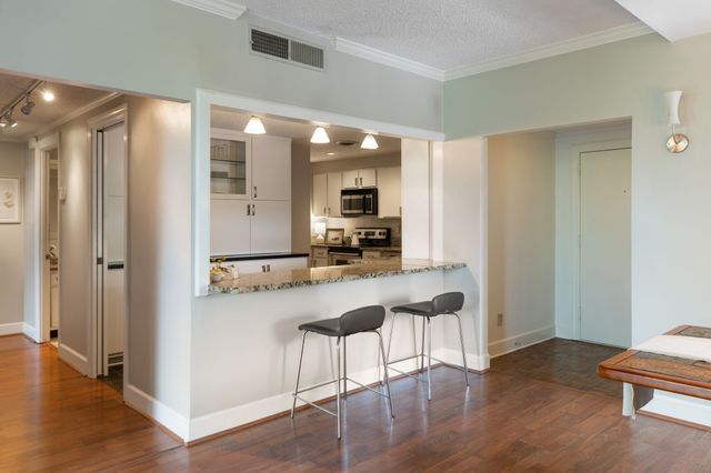 135 Harpeth Trace Smt, Nashville, TN 37221