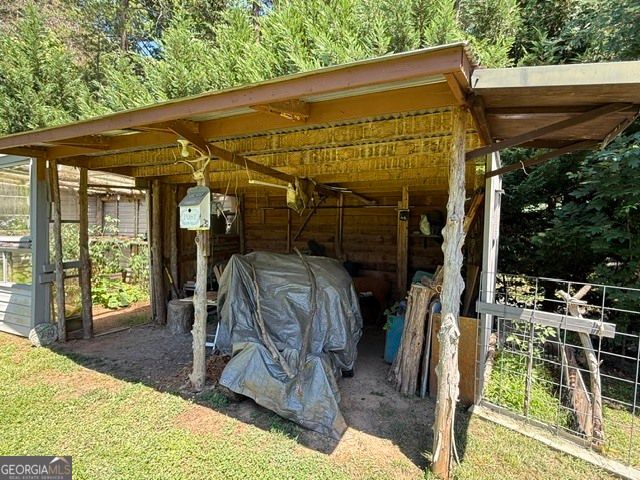 721 Glenn Ferry Road, Fair Play, SC 29643