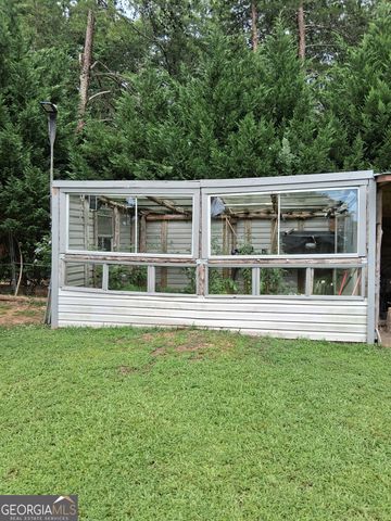 721 Glenn Ferry Road, Fair Play, SC 29643