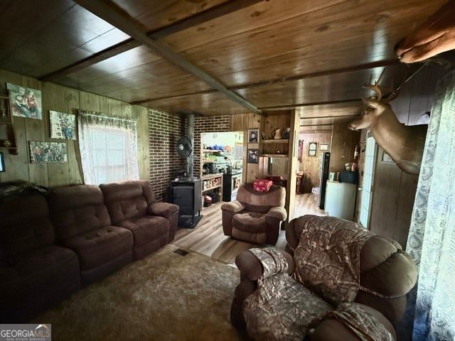 721 Glenn Ferry Road, Fair Play, SC 29643