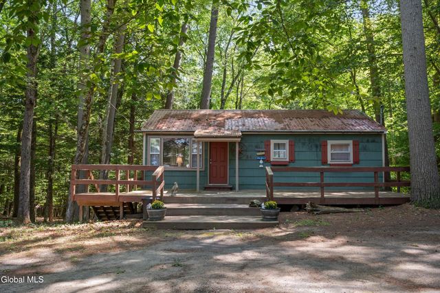 94 Sagamore Street, Lake Luzerne, NY 12846