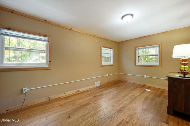 94 Sagamore Street, Lake Luzerne, NY 12846