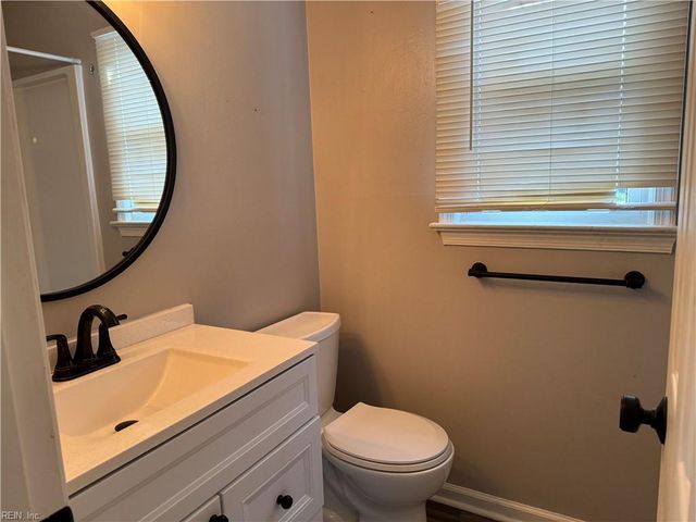 1004 Culver LN, Virginia Beach, VA 23454