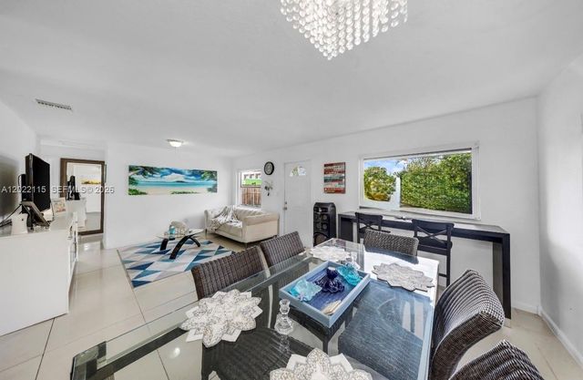 2411 Fletcher St, Hollywood, FL 33020